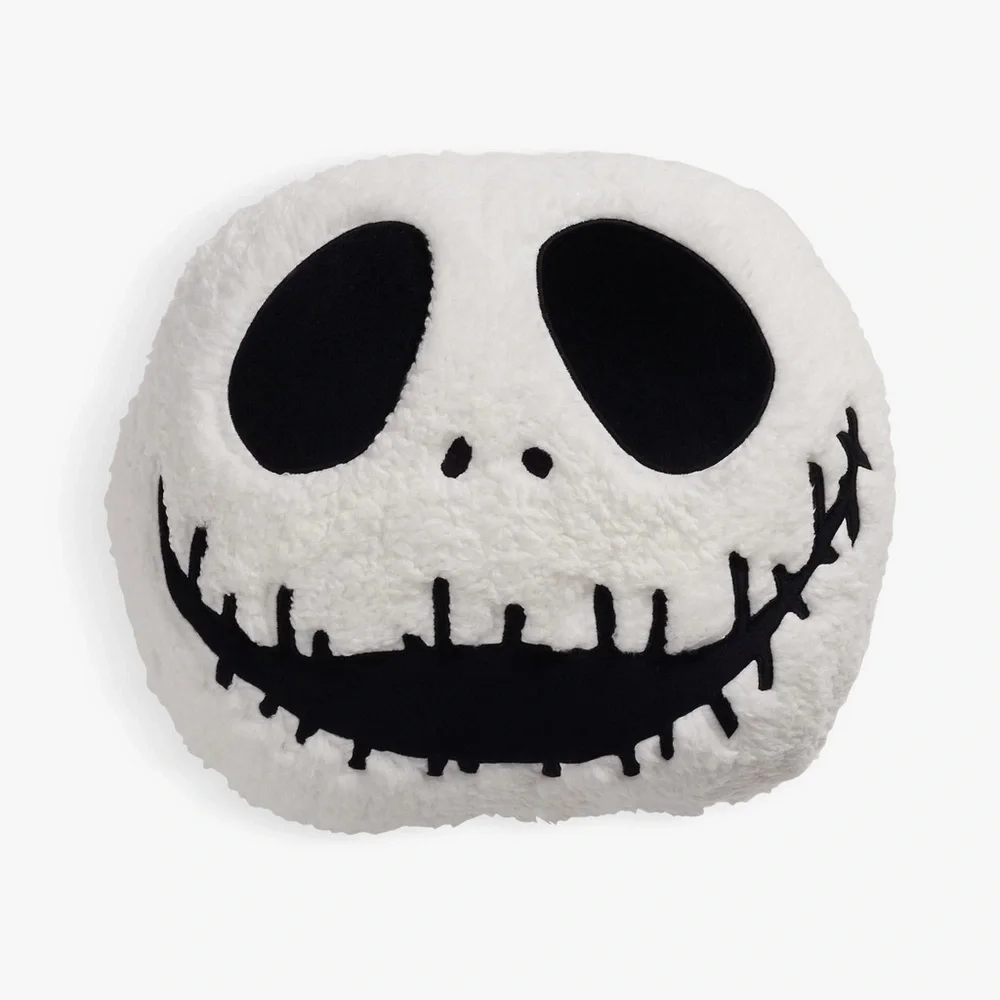 Pottery Barn Teen The Nightmare Before Christmas Jack Skellington đ Pillow BNWT - Picture 1 of 9